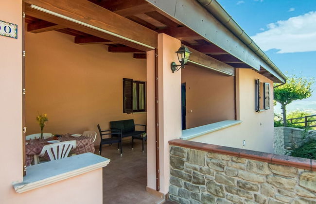 Inviting Farmhouse in Appenines With Covered Swimming Pool - Foto 3