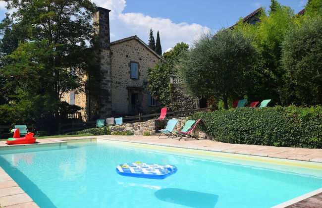 Lovely House With Grass Garden, Shared Swimmingpool, Next to the River Ardeche - Foto 67