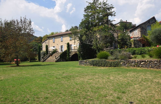 Lovely House With Grass Garden, Shared Swimmingpool, Next to the River Ardeche - Foto 75