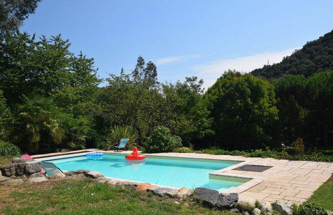 Lovely House With Grass Garden, Shared Swimmingpool, Next to the River Ardeche - Foto 72
