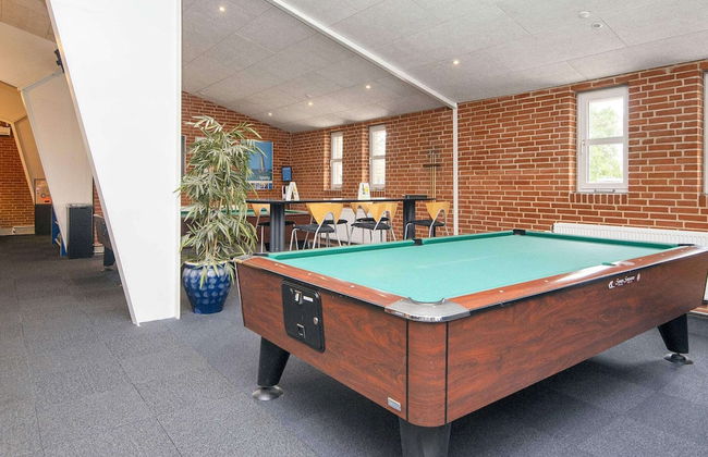 14 Person Holiday Home on a Holiday Park in Blavand - Foto 10