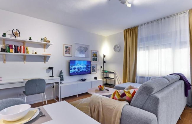 Apartment Maksimir - Photo 13