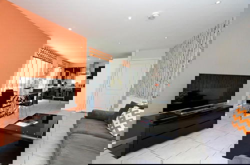 Foto 9 - Modern Family Home in Aberdeen Scotland