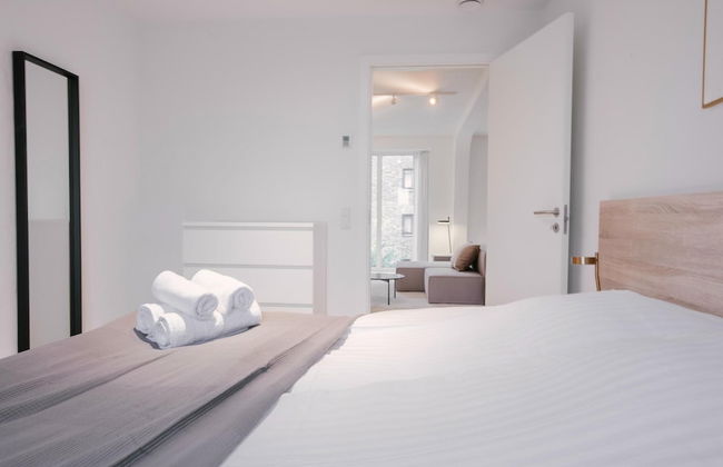 Stunning 2-bed w Large Balcony - Foto 5