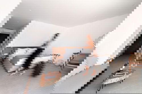 Foto 2 - Scylla Concept