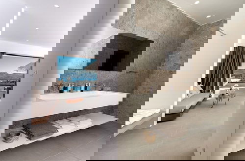 Foto 5 - Scylla Concept
