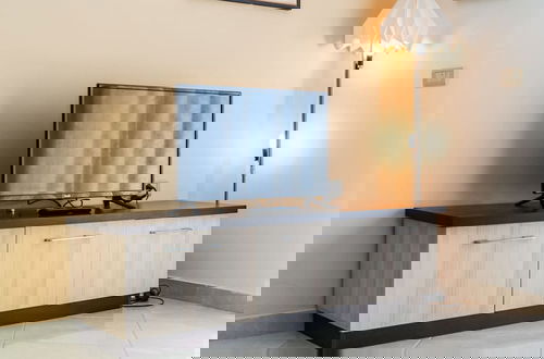 Foto 4 - The Sunscape Apartment