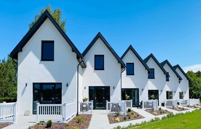 Two-story Holiday Cottages, Pool, air Conditioning - Foto 1