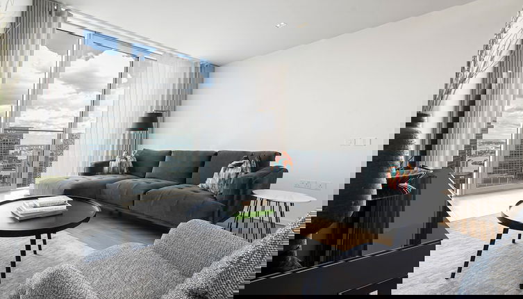 Foto 1 - Stylish Two-bedroom Apartment in Canary Wharf