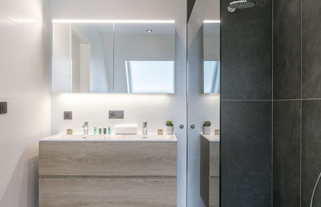 Luxurious Apartment With Parking - Foto 36