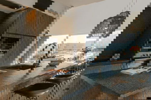 Foto 3 - Stylish Holiday Home Close to the Beach