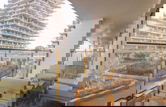 Foto 2 - Bright Apartment in Sky Garden With Terrace