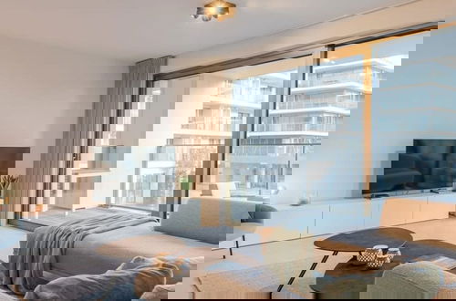 Foto 6 - Bright Apartment in Sky Garden With Terrace