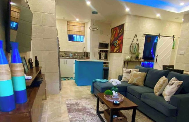 Have fun With the Whole Family at This Stylish Place With Smart Home Features - Foto 16