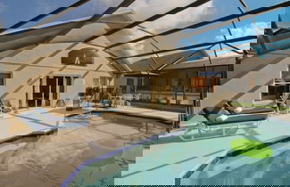 Photo 2 - Newly Renovated Home With Calming Atmosphere