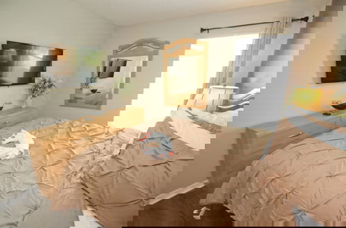 Photo 19 - Newly Renovated Home With Calming Atmosphere