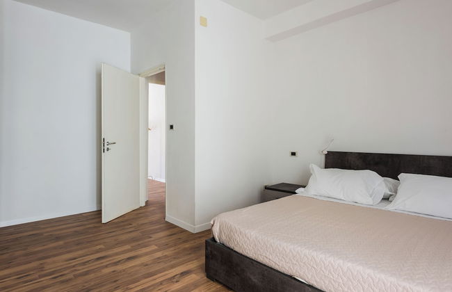 Ibiscus Apartment with Terrace - Photo 7