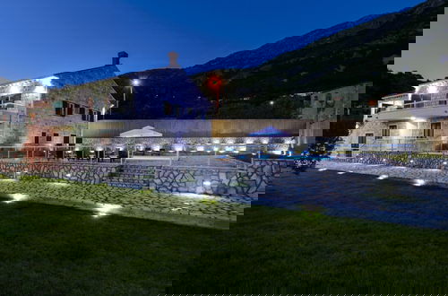 Foto 22 - Villa Pave - Six-bedroom Villa With Terrace and Swimming Pool