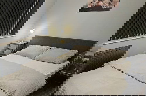 Foto 3 - Cozy Southampton Apartment Retreat