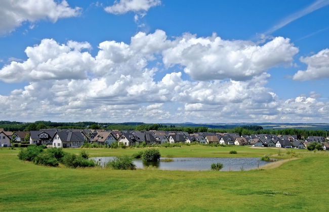Restyled Villa with Washing Machine near River Moselle - Foto 35