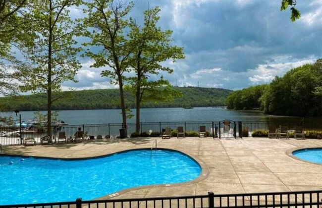 The Boulder Inn by Avantstay Indoor Hot Tub, Game Room, Outdoor Fire Pit - Foto 48