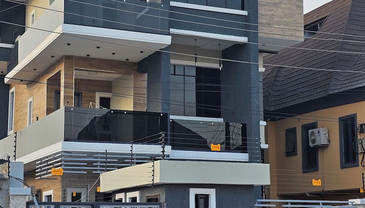 Photo 1 - Sapphire Residences by Crystal Magodo
