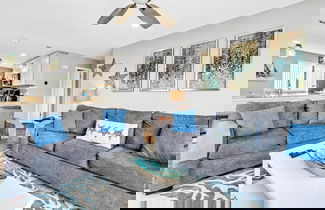 Foto 1 - Crystal Village II, Unit 6B