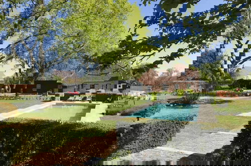 Foto 53 - Beautiful Holiday Home in Vlaanderen With Shared Pool