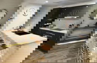 Foto 3 - Swell Apartments - by Burleigh Letting