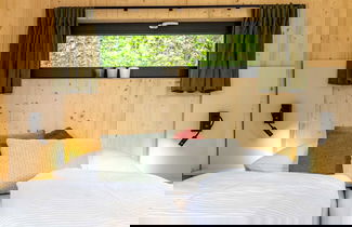 Foto 2 - Modern Holiday Home With sun Shower
