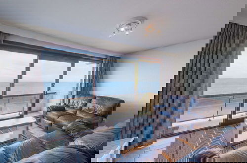 Foto 1 - Bright Apartment Near the Center