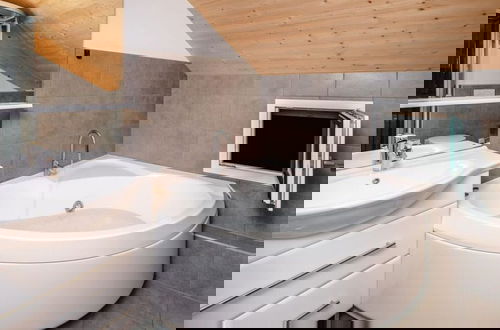 Photo 8 - Chalet Prinz Comfortable Holiday Residence