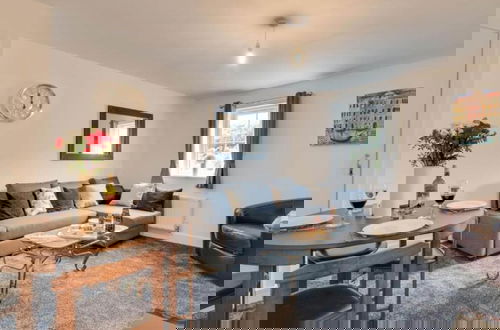 Photo 1 - Beach Retreat 1bhk Apt in Skinnigrove