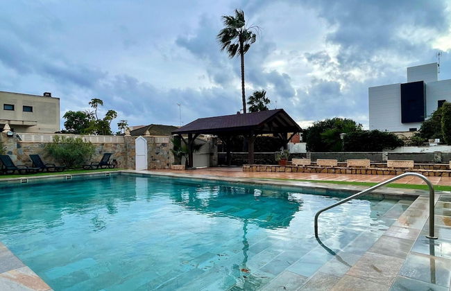 Villa in Roquetas Near Beach & Pool - Foto 34