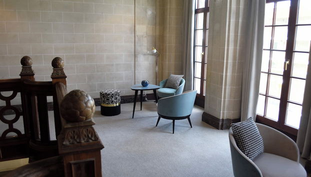 Lobby-Lounge