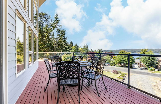 Harborview Getaway by Avantstay Walk to Beach - Foto 3