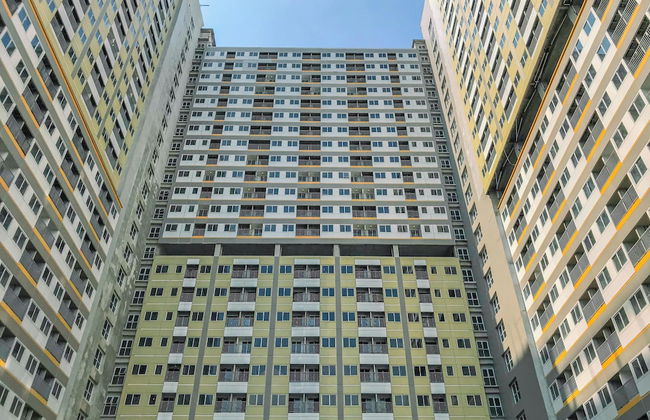 Homey And Restful Studio Royal Sentul Park Apartment - Foto 16