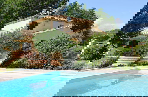 Foto 15 - Comfortable Holiday Home With Pool