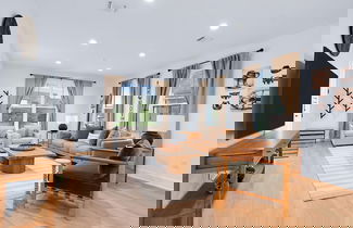 Photo 1 - Chic Modern Farm Haus - Minutes to Everything