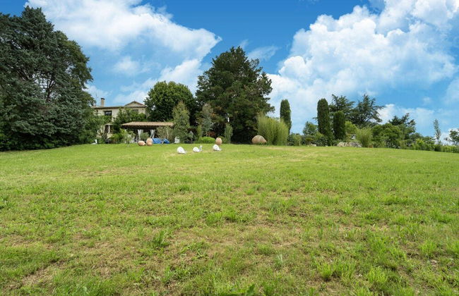 Majestic Holiday Home in Laroque With hot tub - Foto 41