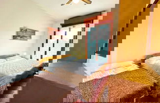 Foto 3 - Inviting Apartment by the Beach