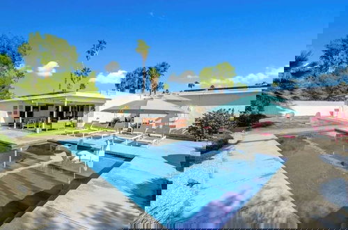 Foto 13 - Biskra by Avantstay Classic Palm Springs Getaway W/outdoor Living&pool! Permit#4869