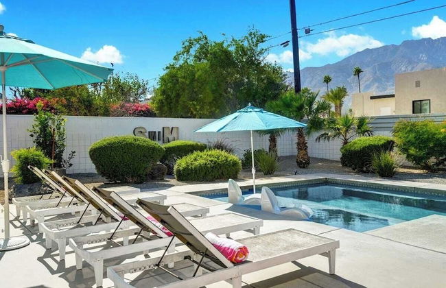 Biskra by Avantstay Classic Palm Springs Getaway W/outdoor Living&pool! Permit#4869 - Foto 23