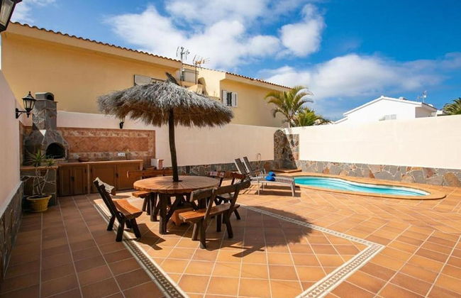 Villa in Corralejo Near Playa de Palomitas - Photo 29