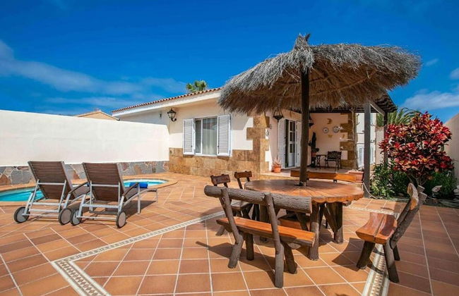 Villa in Corralejo Near Playa de Palomitas - Photo 33