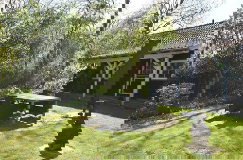 Foto 16 - Holiday Home With Garden and Barbecue