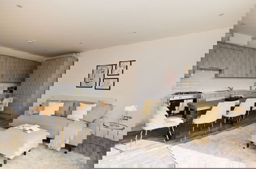 Foto 1 - The Harlesden Place - Modern 3bdr Flat With Balcony