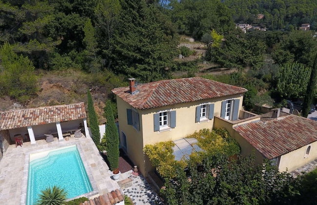 Lovely Holiday Home With Private Pool - Foto 35