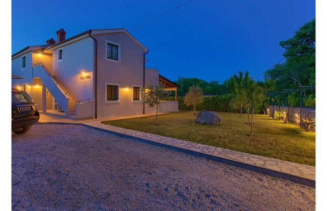 Villa Tara With a Beautiful Heated Pool - Photo 29