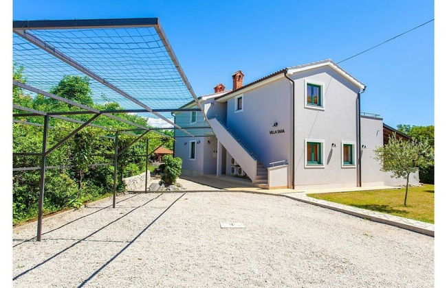 Villa Tara With a Beautiful Heated Pool - Photo 30